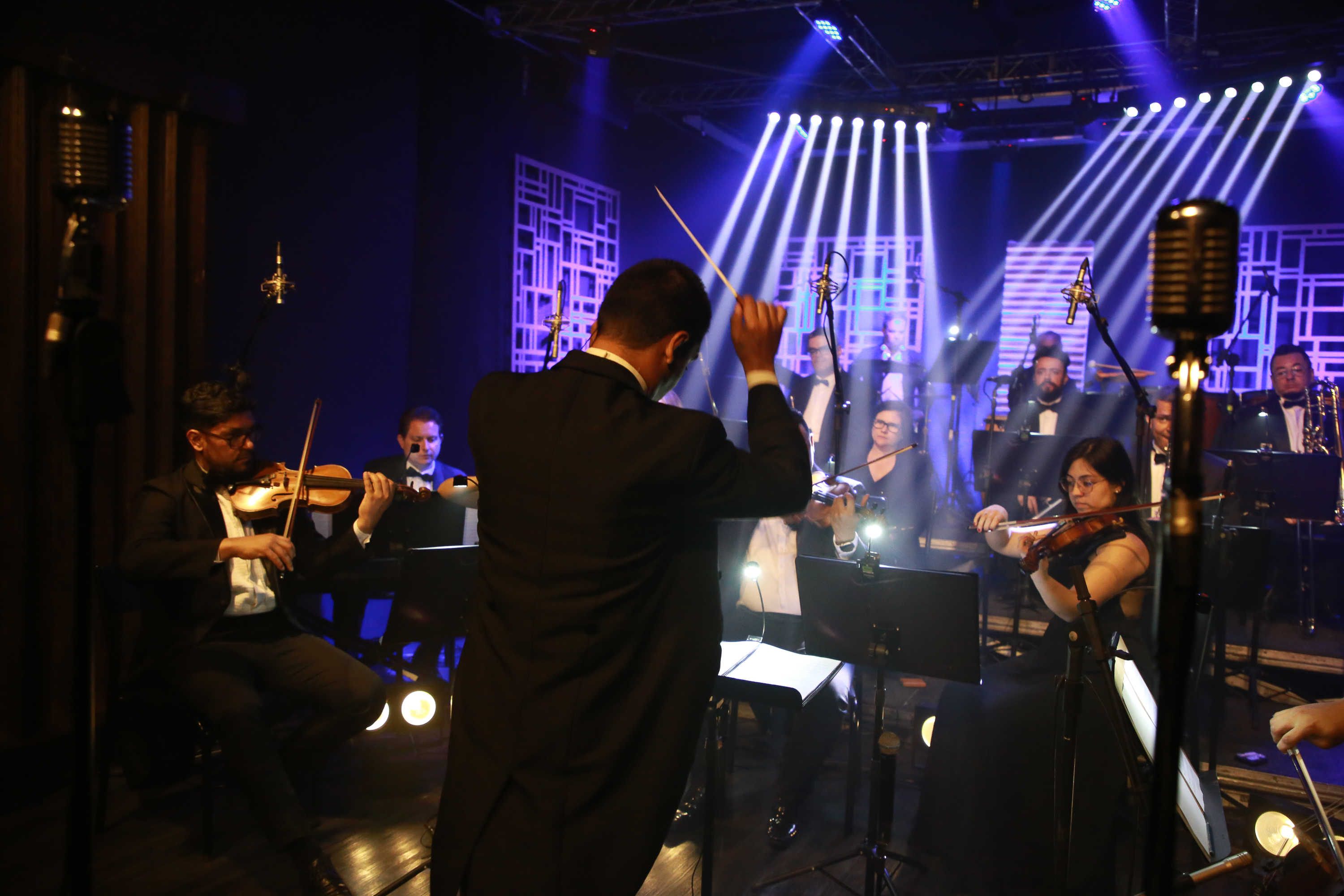 Teatro Municipal sedia concerto com trio de tenores e músicas de Bocelli