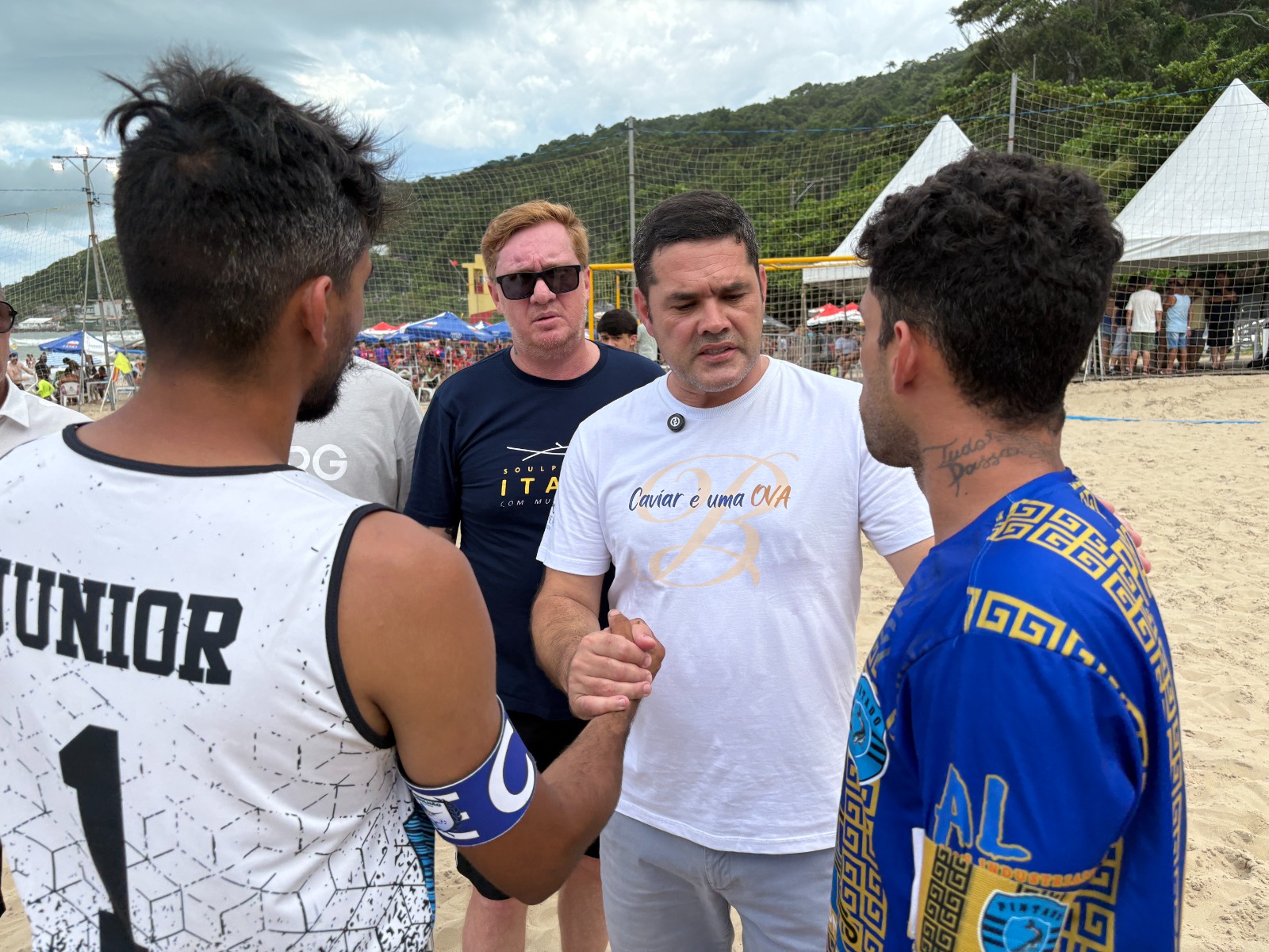 Primeiro fim de semana do Beach Soccer Itajaí 2025 teve 103 gols marcados