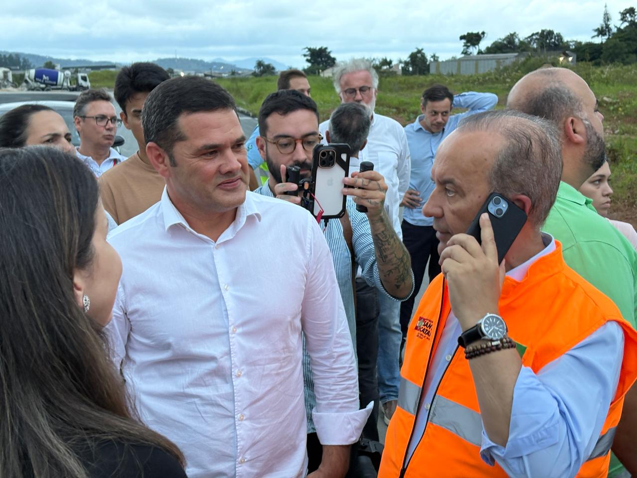 Avanço das obras na interseção entre SC-486 e BR-101 é vistoriada pelo Governo do Estado